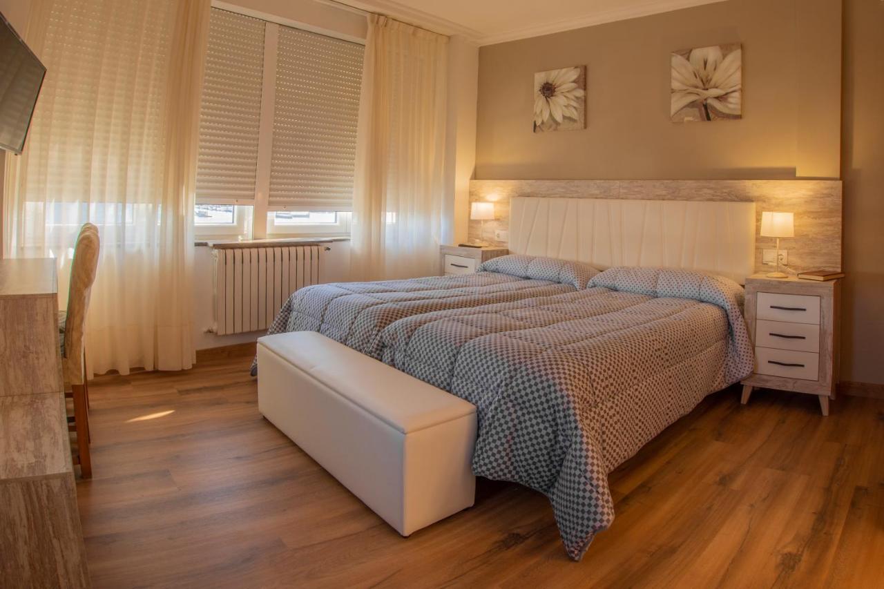Hotel A Muradana Muros Zewnętrze zdjęcie
